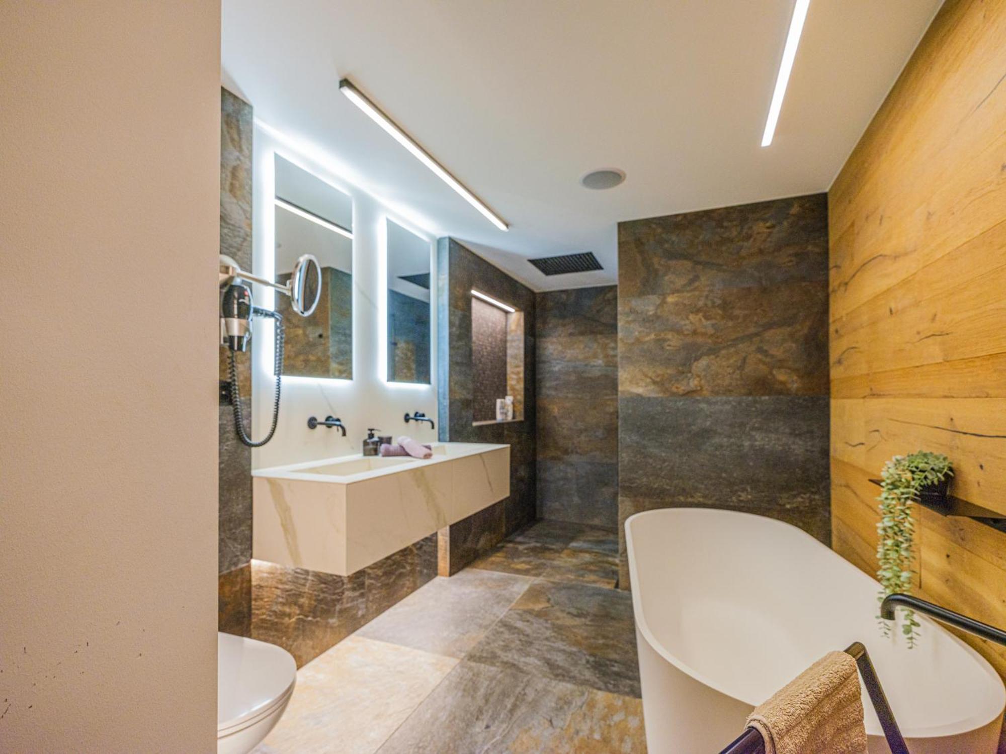 Luxury Mountain Apartment With Private Sauna And Underground Parking Sankt Moritz Buitenkant foto