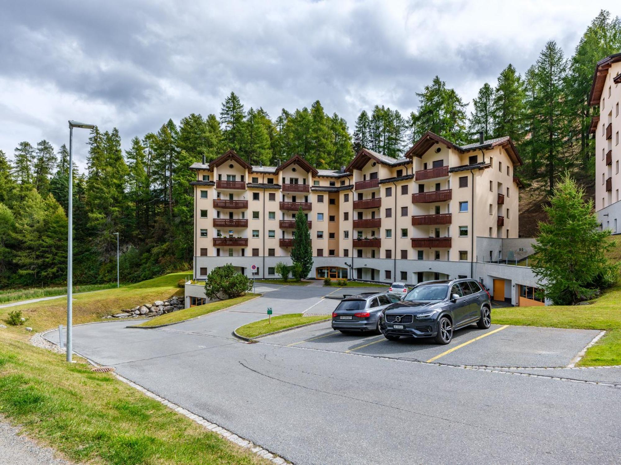 Luxury Mountain Apartment With Private Sauna And Underground Parking Sankt Moritz Buitenkant foto