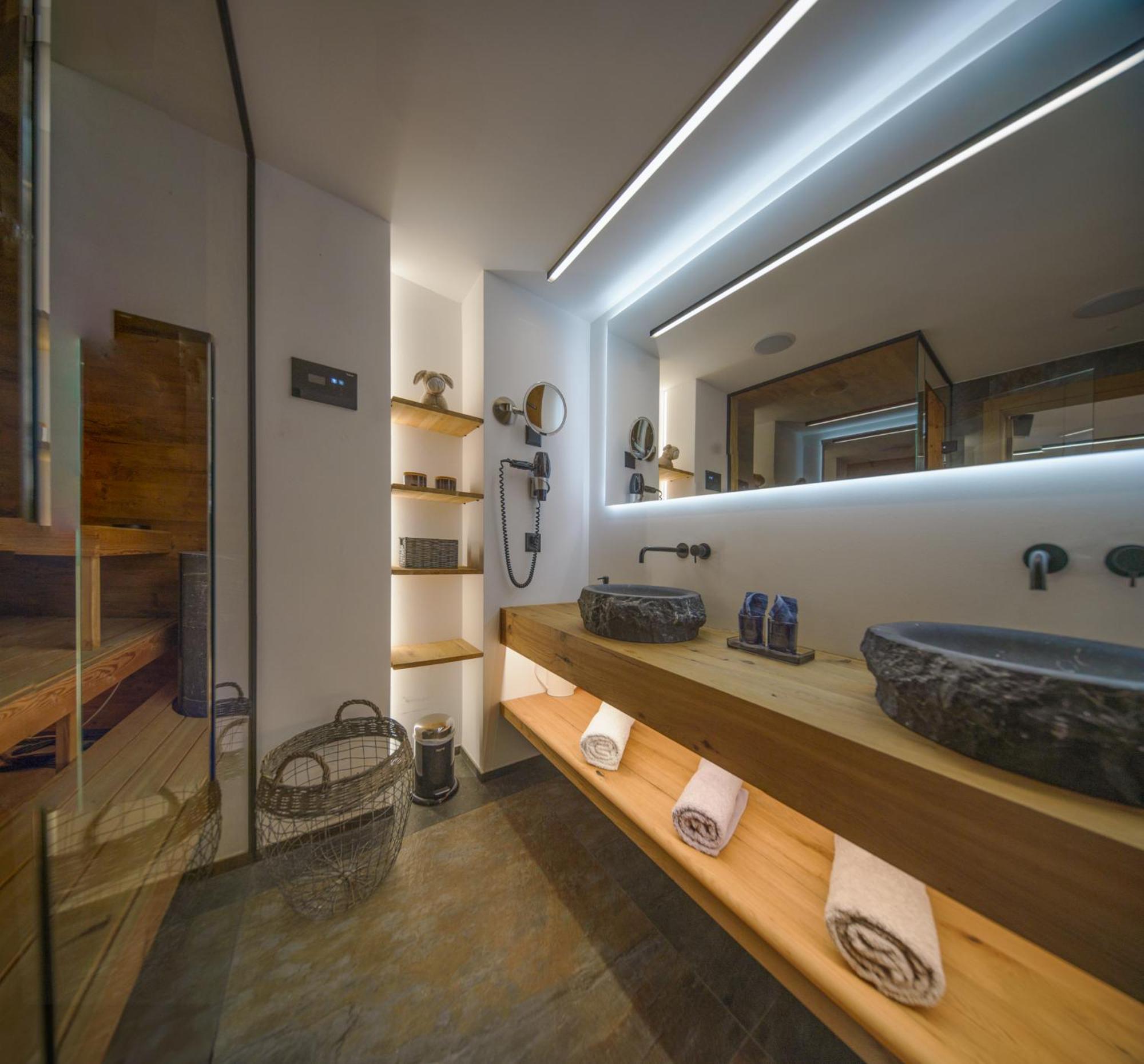 Luxury Mountain Apartment With Private Sauna And Underground Parking Sankt Moritz Buitenkant foto