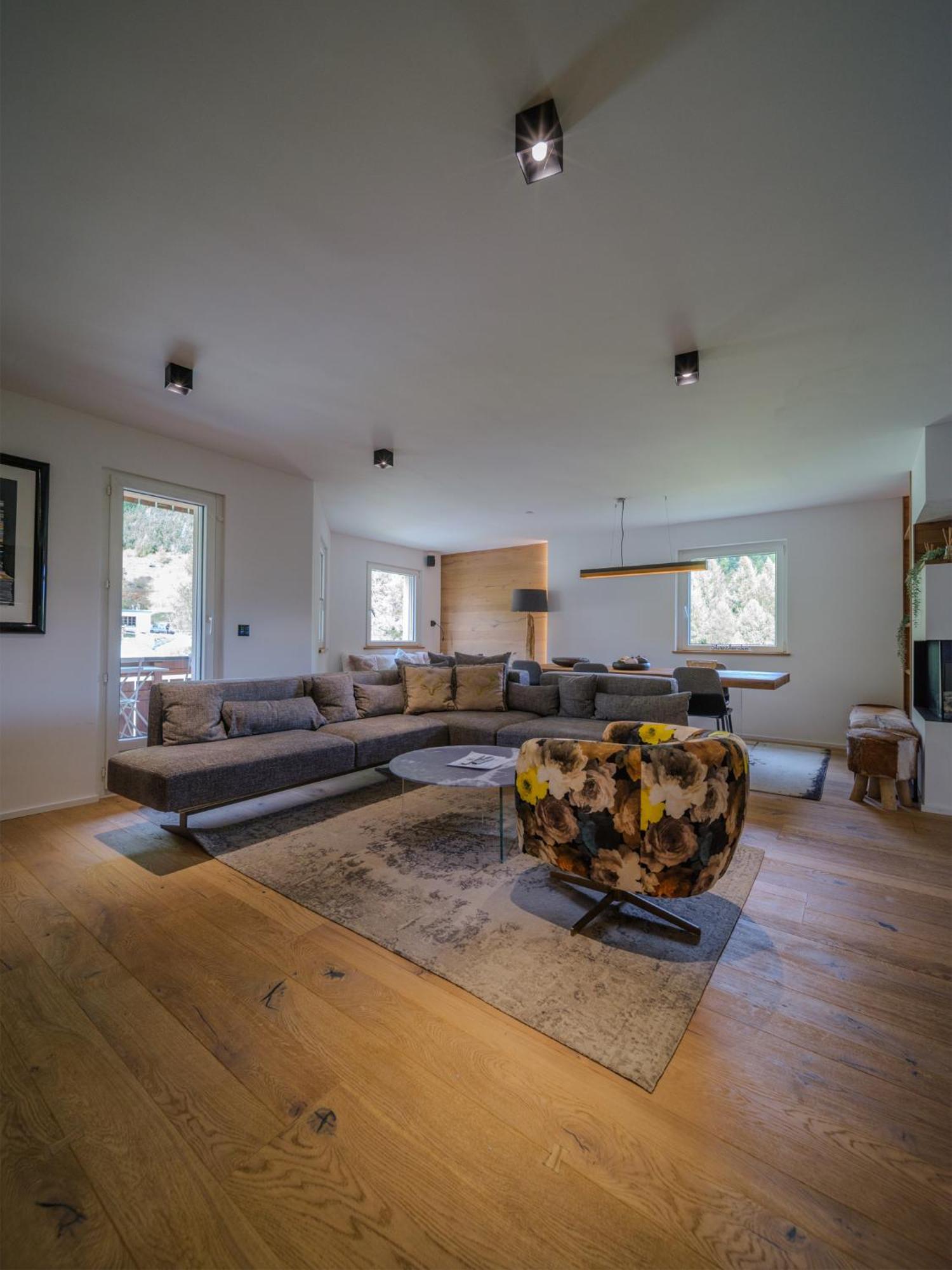 Luxury Mountain Apartment With Private Sauna And Underground Parking Sankt Moritz Buitenkant foto